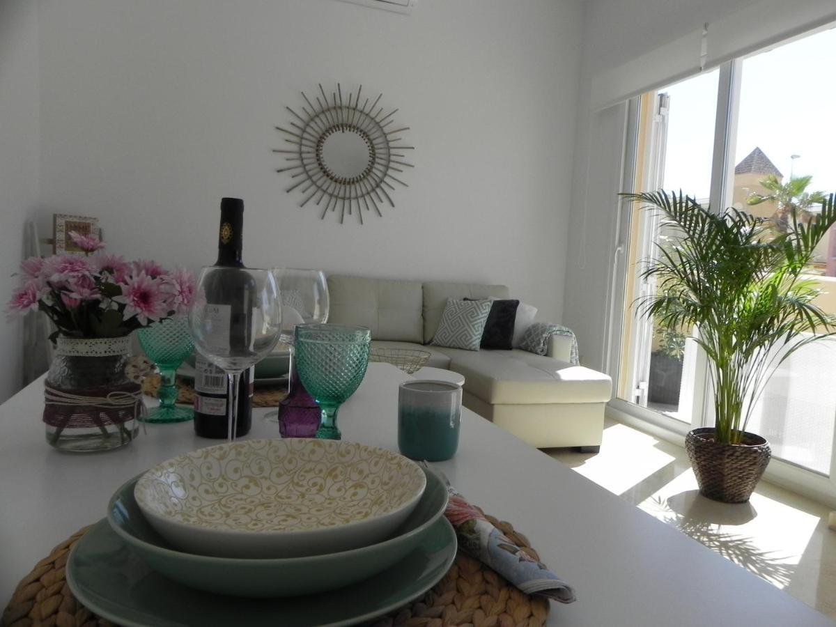 Brand New Apartment Tarifa Bagian luar foto