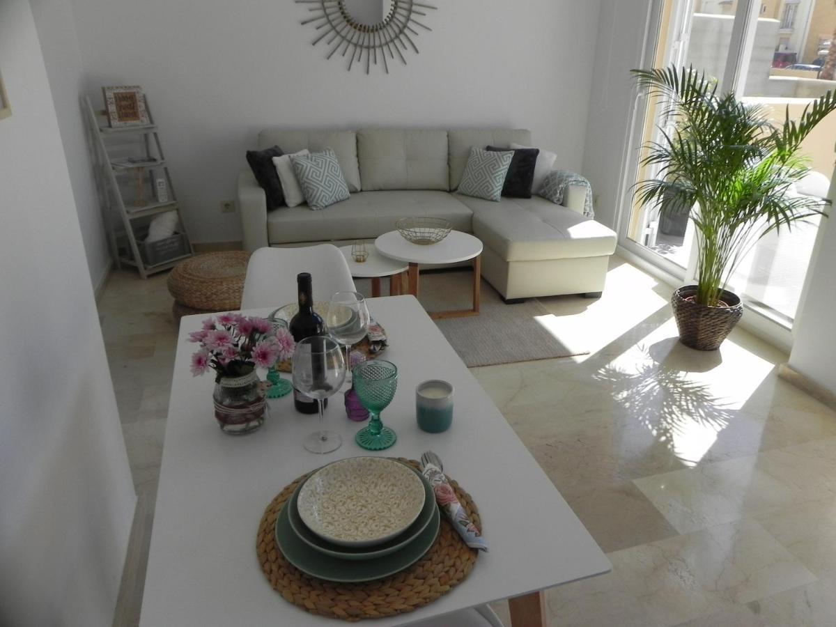 Brand New Apartment Tarifa Bagian luar foto